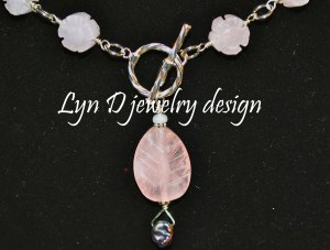 Rose quartz leaf and flowers, with pearl accents